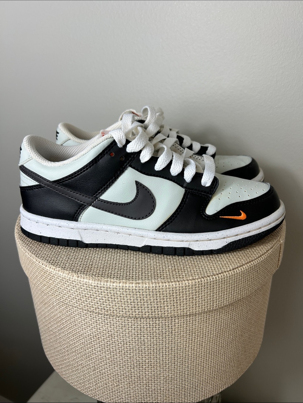 Nike Dunk Low GS 'Black Bright Mandarin 4Y